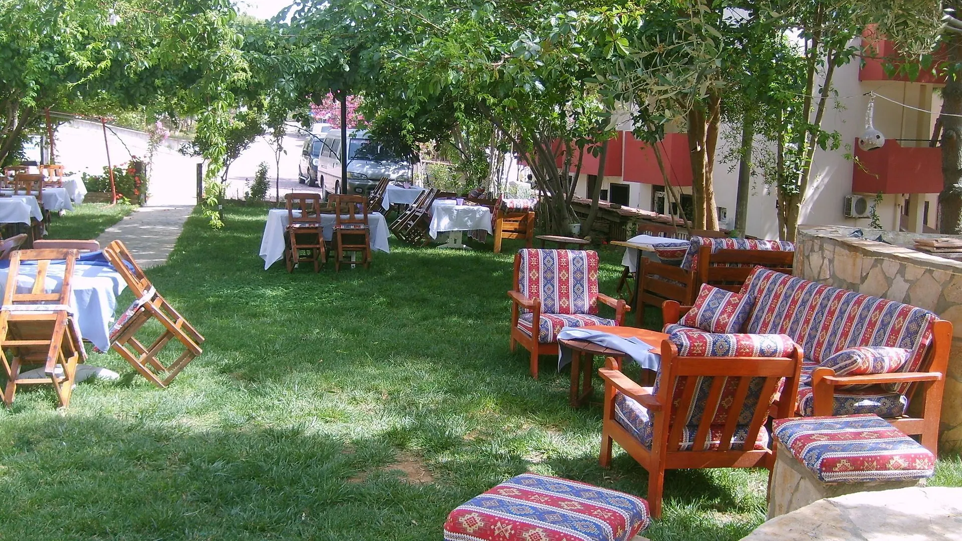 Hotel Muenih Otel Kusadası